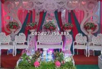 Bangku pengantin hello kitty