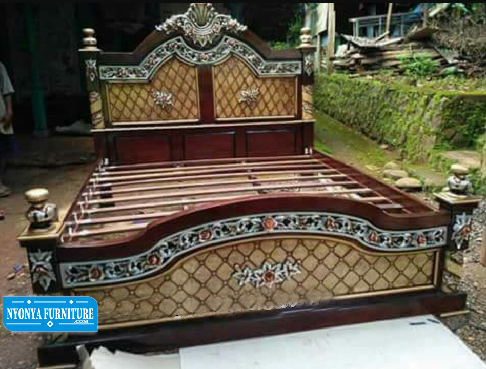 dipan mewah