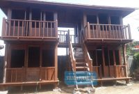 Gazebo kayu mewah