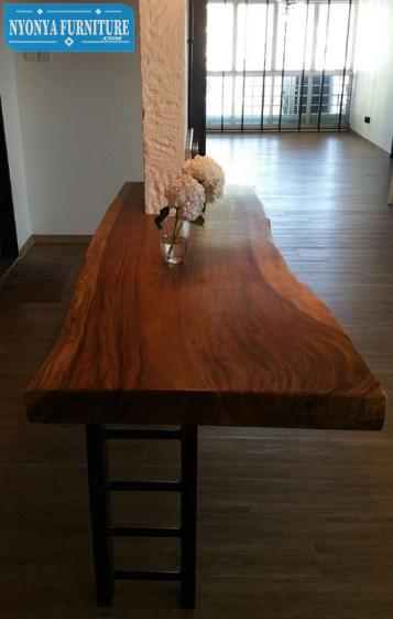 Kitchen table