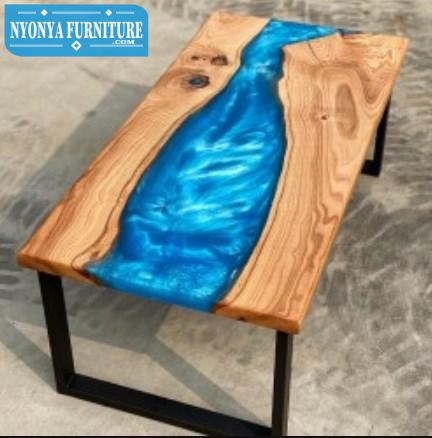 Meja resin ombak