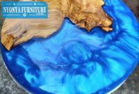 Meja trembesi biru bulat