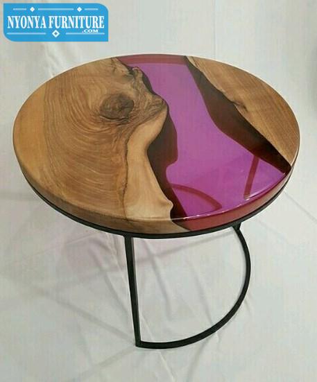 Purple resin table suar
